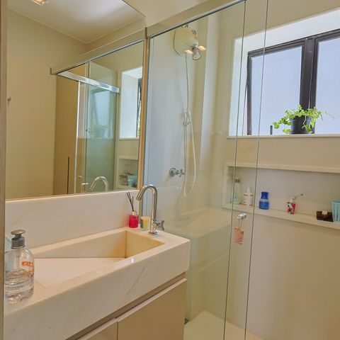 Apartamento para alugar com 300m², 4 quartos e 3 vagas Apartamento para alugar com 300m², 4 quartos e 3 vagasBanheiro