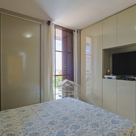 Apartamento para alugar com 300m², 4 quartos e 3 vagas Apartamento para alugar com 300m², 4 quartos e 3 vagasQuarto 2 - Suíte