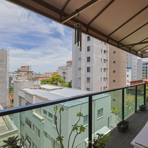 Apartamento para alugar com 300m², 4 quartos e 3 vagas Apartamento para alugar com 300m², 4 quartos e 3 vagasSala 1