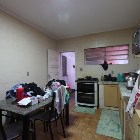 Casa à venda com 125m², 2 quartos e 2 vagasCozinha