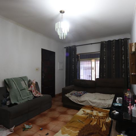 Casa à venda com 125m², 2 quartos e 2 vagasSala