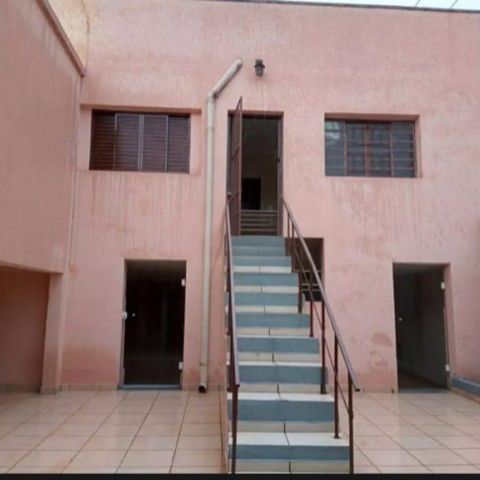 Casa à venda com 113m², 2 quartos e 2 vagas