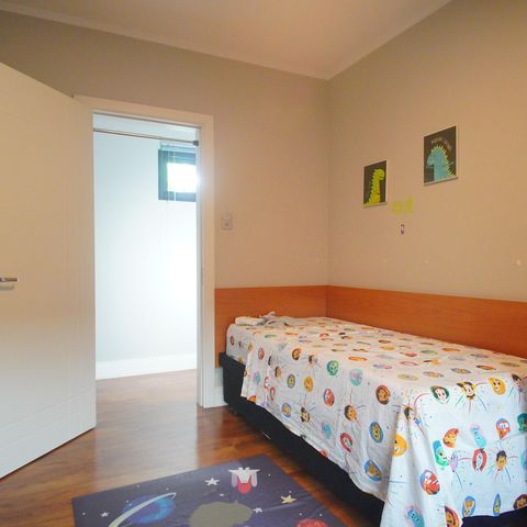 Casa à venda com 292m², 4 quartos e 4 vagasQuarto 2
