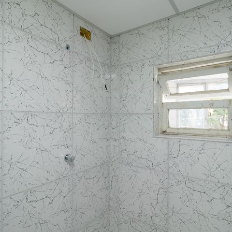 Apartamento para alugar com 68m², 2 quartos e sem vagaBanheiro