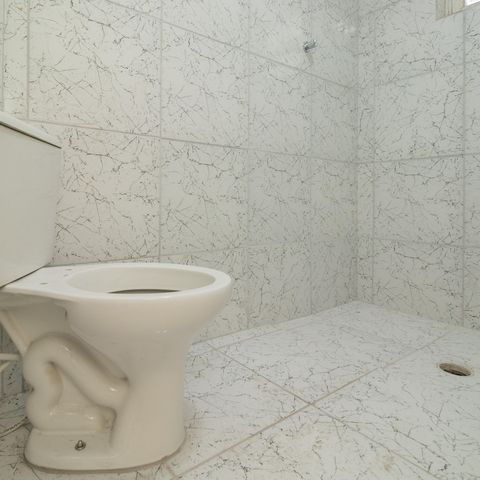 Apartamento para alugar com 68m², 2 quartos e sem vagaBanheiro