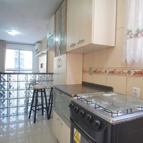 Apartamento à venda com 45m², 2 quartos e 1 vagaCozinha