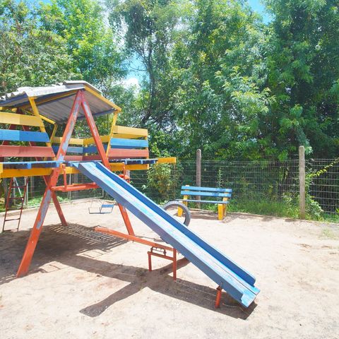 Apartamento à venda com 45m², 2 quartos e 1 vagaÁrea comum - Playground