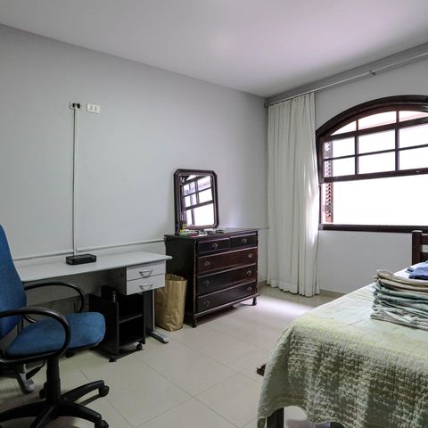 Casa para alugar com 330m², 3 quartos e 2 vagas Casa para alugar com 330m², 3 quartos e 2 vagasQuarto 2