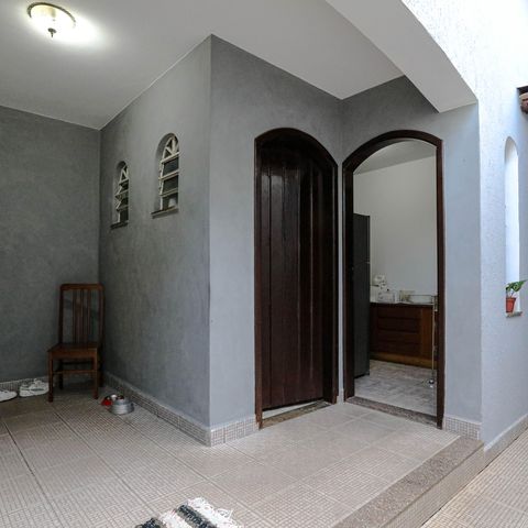 Casa para alugar com 330m², 3 quartos e 2 vagas Casa para alugar com 330m², 3 quartos e 2 vagasQuintal