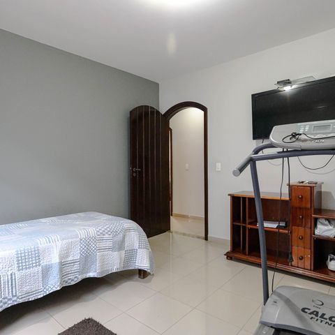 Casa para alugar com 330m², 3 quartos e 2 vagas Casa para alugar com 330m², 3 quartos e 2 vagasQuarto 1