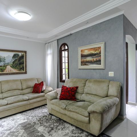 Casa para alugar com 330m², 3 quartos e 2 vagas Casa para alugar com 330m², 3 quartos e 2 vagasSala