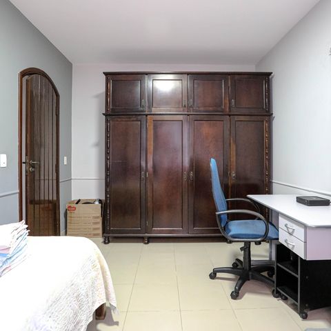 Casa para alugar com 330m², 3 quartos e 2 vagas Casa para alugar com 330m², 3 quartos e 2 vagasQuarto 2