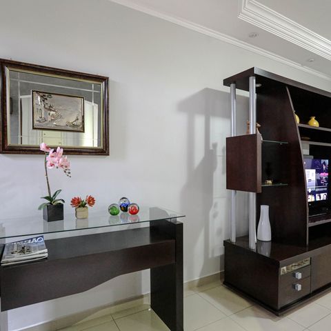 Casa para alugar com 330m², 3 quartos e 2 vagas Casa para alugar com 330m², 3 quartos e 2 vagasEntrada