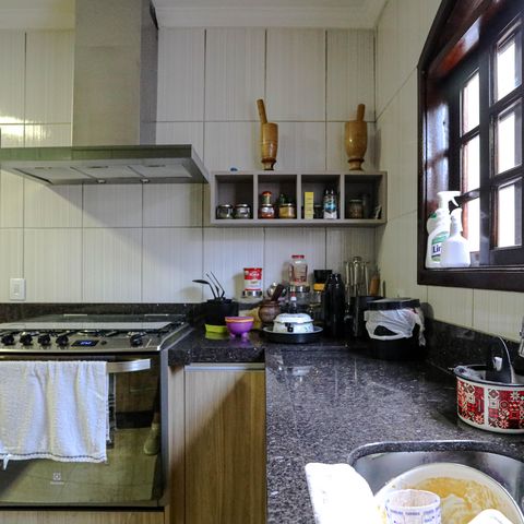 Casa para alugar com 330m², 3 quartos e 2 vagas Casa para alugar com 330m², 3 quartos e 2 vagasCozinha