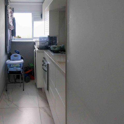 Casa à venda com 35m², 2 quartos e 1 vaga Casa à venda com 35m², 2 quartos e 1 vagaCozinha