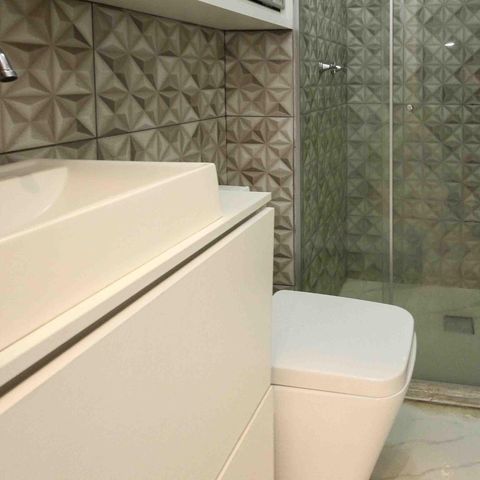Casa à venda com 35m², 2 quartos e 1 vaga Casa à venda com 35m², 2 quartos e 1 vagaBanheiro