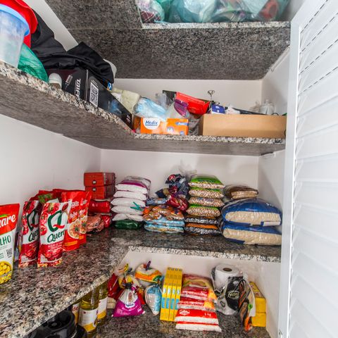 Casa à venda com 170m², 3 quartos e 2 vagasDespensa