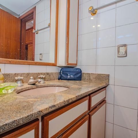 Apartamento à venda com 120m², 3 quartos e 1 vagaBanheiro da Suíte