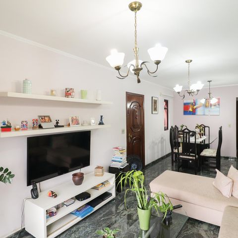 Apartamento à venda com 168m², 3 quartos e 3 vagasSala