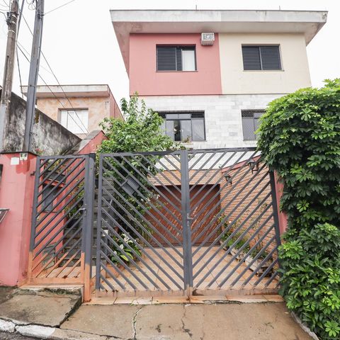 Apartamento à venda com 168m², 3 quartos e 3 vagasFachada