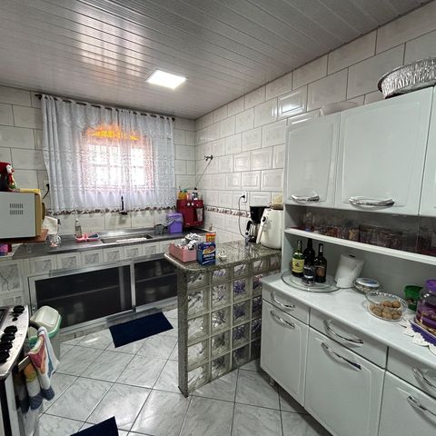 Casa à venda com 250m², 4 quartos e 5 vagasCozinha casa 2