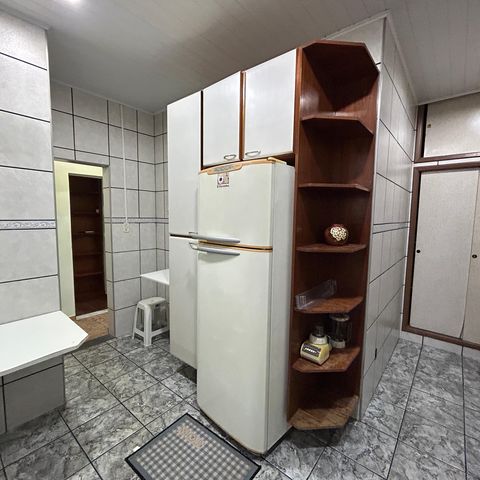 Casa à venda com 250m², 4 quartos e 5 vagasCozinha