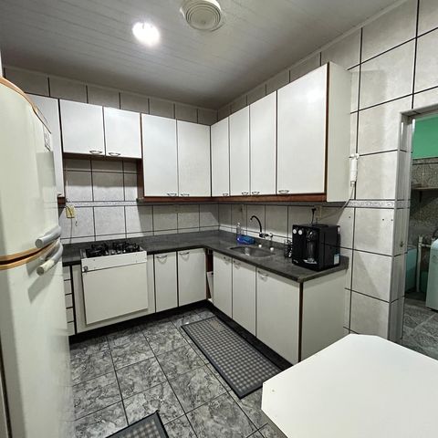 Casa à venda com 250m², 4 quartos e 5 vagasCozinha