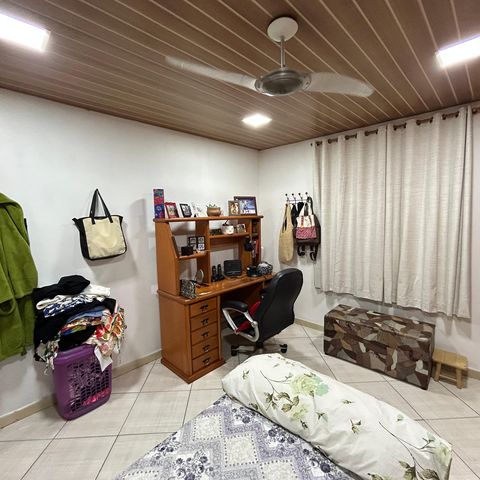 Casa à venda com 250m², 4 quartos e 5 vagasQuarto 2 casa 2