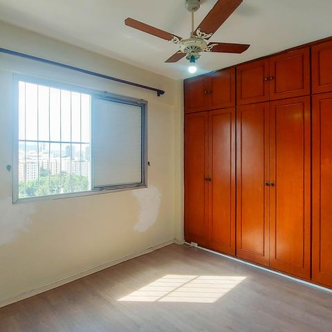 Apartamento à venda com 86m², 3 quartos e 1 vagaQuarto