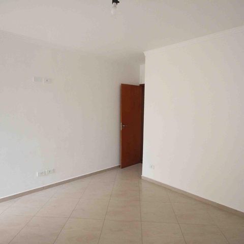 Casa à venda com 109m², 3 quartos e 2 vagas