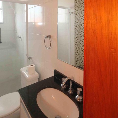 Casa à venda com 109m², 3 quartos e 2 vagas