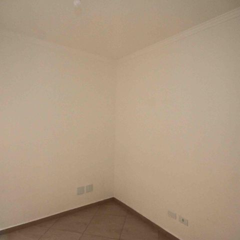 Casa à venda com 109m², 3 quartos e 2 vagas