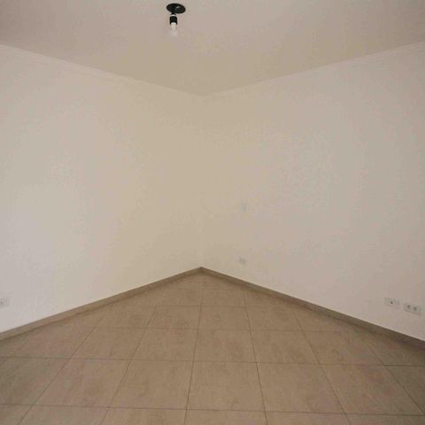 Casa à venda com 109m², 3 quartos e 2 vagas