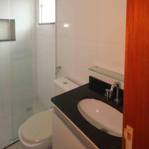 Casa à venda com 109m², 3 quartos e 2 vagas