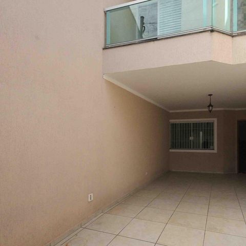Casa à venda com 109m², 3 quartos e 2 vagas