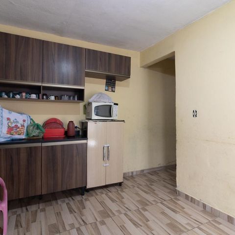 Casa à venda com 80m², 4 quartos e 1 vagaCozinha
