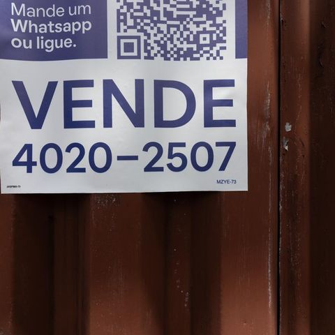Casa à venda com 80m², 4 quartos e 1 vagaPlaquinha