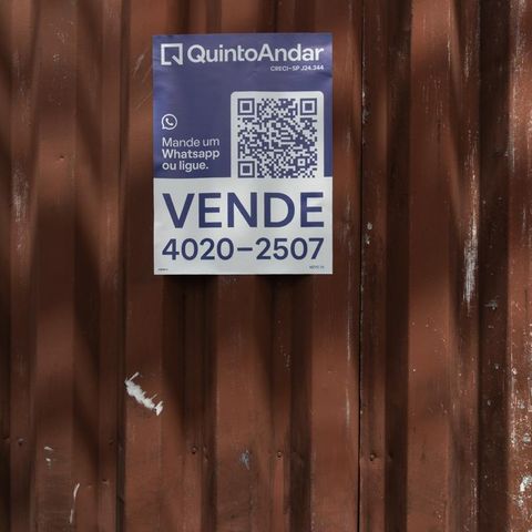 Casa à venda com 80m², 4 quartos e 1 vagaPlaquinha