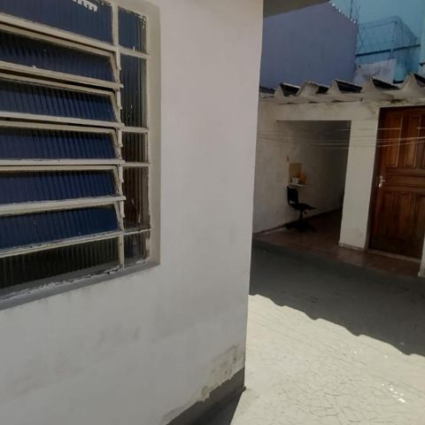 Casa à venda com 152m², 4 quartos e 2 vagas Casa à venda com 152m², 4 quartos e 2 vagasQUINTAL