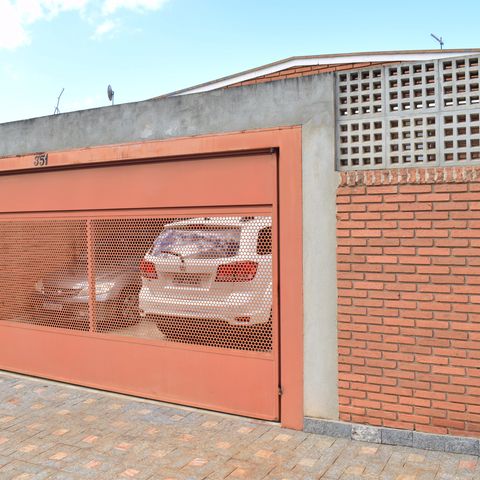 Casa para alugar com 250m², 3 quartos e 3 vagasFachada
