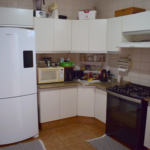 Casa para alugar com 250m², 3 quartos e 3 vagasCozinha - Armários