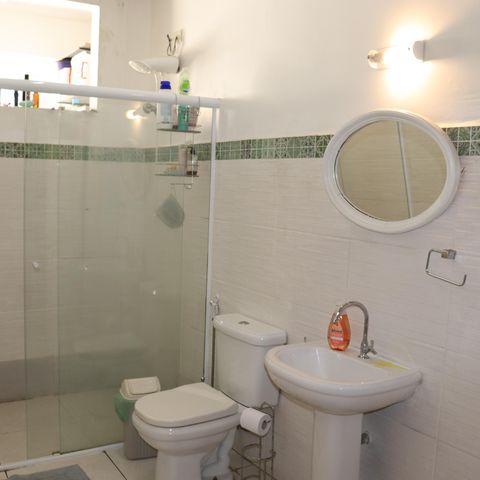 Apartamento à venda com 125m², 2 quartos e sem vagaBanheiro