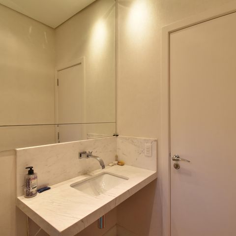 Apartamento para alugar com 155m², 2 quartos e 2 vagasLavabo