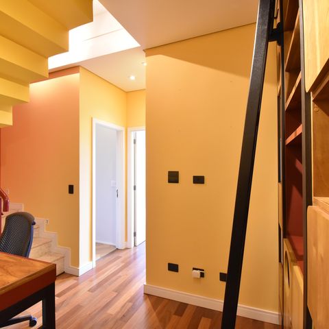 Apartamento para alugar com 155m², 2 quartos e 2 vagasCorredor/Escada