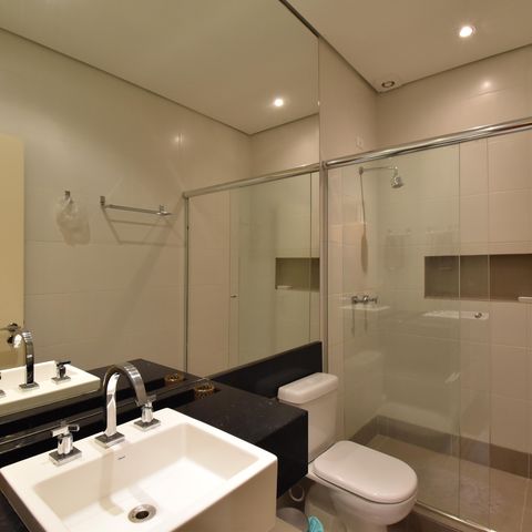 Apartamento para alugar com 155m², 2 quartos e 2 vagasBanheiro 2