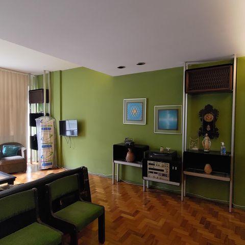 Apartamento à venda com 120m², 3 quartos e 1 vaga Apartamento à venda com 120m², 3 quartos e 1 vagaSala