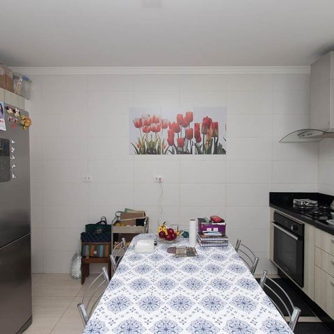 Casa à venda com 111m², 2 quartos e 1 vaga Casa à venda com 111m², 2 quartos e 1 vagaCozinha