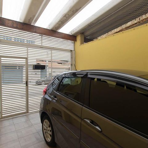 Casa à venda com 111m², 2 quartos e 1 vaga Casa à venda com 111m², 2 quartos e 1 vagaGaragem