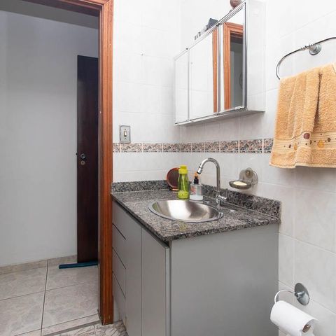 Casa à venda com 111m², 2 quartos e 1 vaga Casa à venda com 111m², 2 quartos e 1 vagaBanheiro da Suíte 1