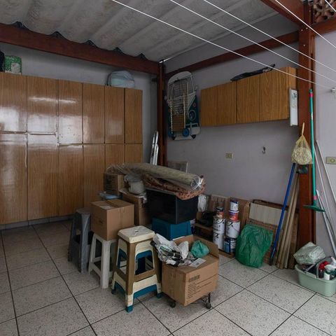 Casa à venda com 111m², 2 quartos e 1 vaga Casa à venda com 111m², 2 quartos e 1 vagaÁrea de Serviço